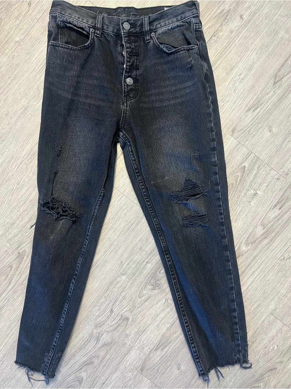 We The Free Jeans | Distressed Denim | Frayed Hem | Button Fly
